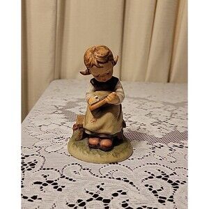 1963 Hummel Girl Figurine "Busy Student" Goebel, W. Germany 367